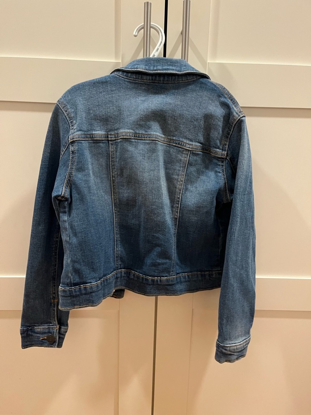 Size M (8) denim jacket by Old Navy - Picture 7 of 8